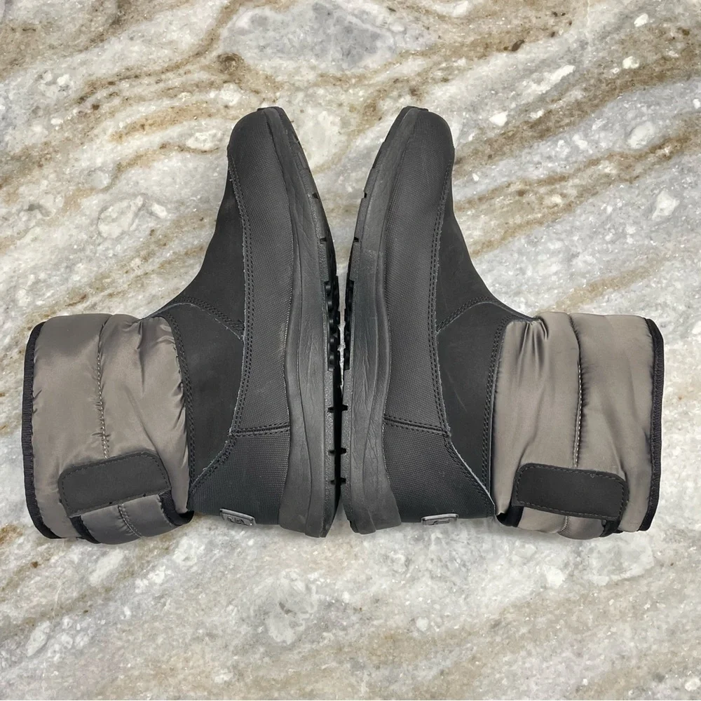 UGG TOTY WEATHER BOOTS- BLACK Kids Size 4 Thinsulate Waterproof Fleece Lining